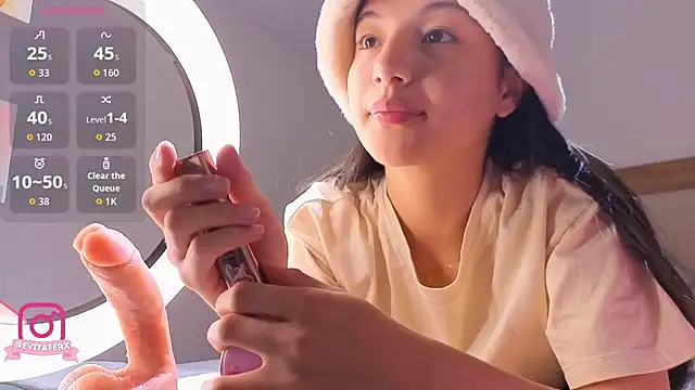 Snapshot of eva_depp_ chatting on April 2026 10:16:01 AM eva depp online show from April 2026 10:16:01 AM