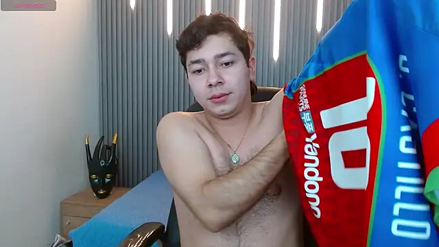 Julian Smith21 online show from March 2026 03:10:02 AM