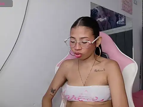 Snapshot of aidaprincess chatting on March 2026 11:11:02 PM aidaprincess online show from March 2026 11:11:02 PM