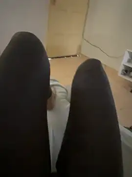 Cristal2342 online show from February 2026 01:32:02 PM