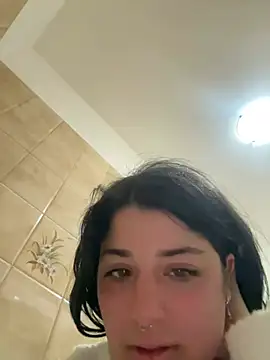 maryzoe05 online show from April 2026 04:26:01 PM