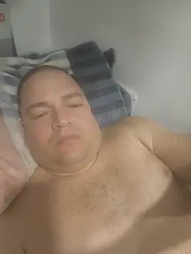 Snapshot of elcaste69 chatting on March 2026 01:01:01 AM elcaste69 online show from March 2026 01:01:01 AM