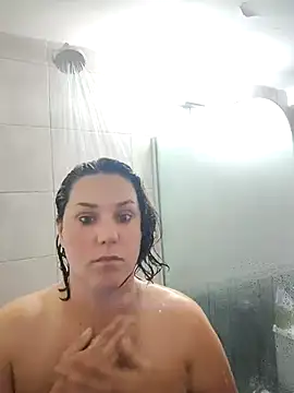 Cbaparejas online show from April 2026 11:31:02 PM