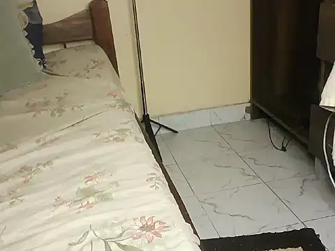 Snapshot of ReeRee697 chatting on March 2026 09:53:02 PM ReeRee697 online show from March 2026 09:53:02 PM