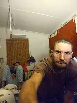 Snapshot of antpants2020 chatting on April 2026 02:02:01 AM antpants2020 online show from April 2026 02:02:01 AM