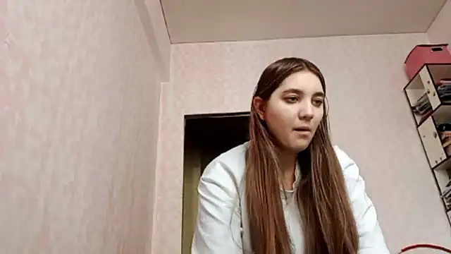 Snapshot of JanineThielman chatting on March 2026 08:44:02 AM JanineThielman online show from March 2026 08:44:02 AM