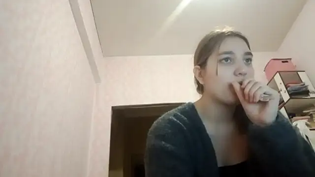 Snapshot of JanineThielman chatting on March 2026 12:42:01 PM JanineThielman online show from March 2026 12:42:01 PM