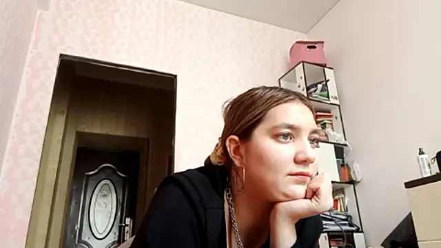 Snapshot of JanineThielman chatting on April 2026 08:28:01 AM JanineThielman online show from April 2026 08:28:01 AM