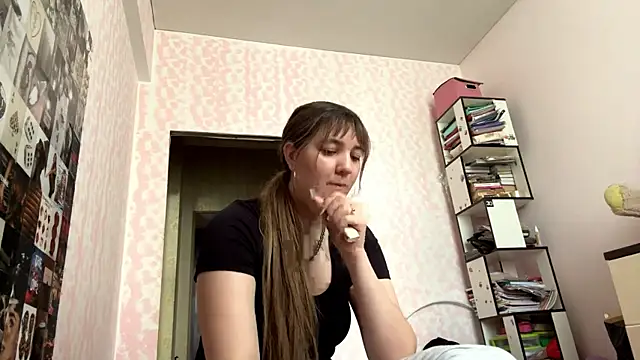 JanineThielman online show from June 2026 08:41:01 AM