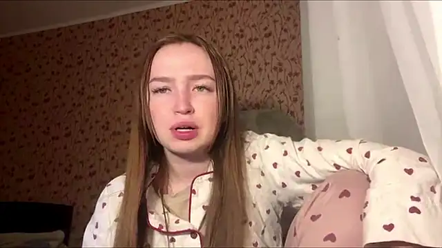 Snapshot of Hanna__Montanna chatting on March 2026 03:18:01 PM Hanna Montanna online show from March 2026 03:18:01 PM