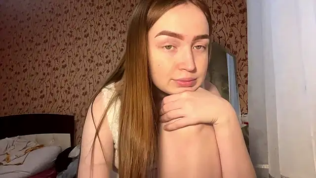 Snapshot of Hanna__Montanna chatting on March 2026 02:33:02 PM Hanna Montanna online show from March 2026 02:33:02 PM