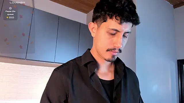 kamal wolff online show from February 2026 12:03:01 PM