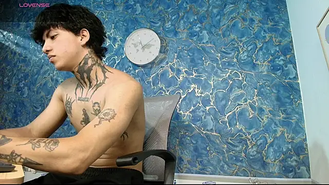 Snapshot of Tessarion_Black chatting on March 2026 04:07:02 AM Tessarion Black online show from March 2026 04:07:02 AM