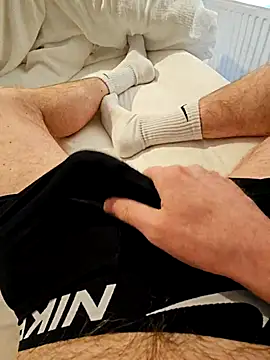 Snapshot of Kiffeur2Tn chatting on April 2026 01:06:02 PM Kiffeur2Tn online show from April 2026 01:06:02 PM