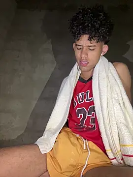 Stickmendez online show from March 2026 07:27:01 AM