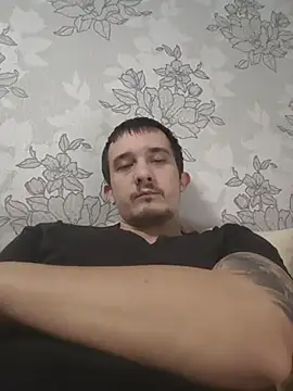 Young MrOnly online show from May 2026 07:22:02 PM