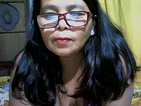 Snapshot of Flowerblossom123 chatting on March 2026 01:49:01 PM Flowerblossom123 online show from March 2026 01:49:01 PM