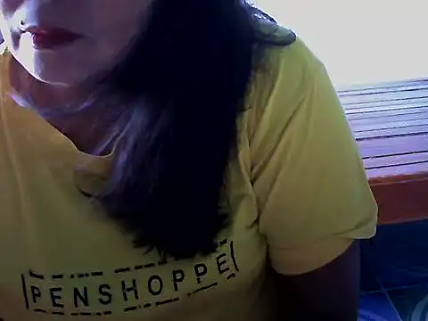 Snapshot of Flowerblossom123 chatting on April 2026 04:19:01 AM Flowerblossom123 online show from April 2026 04:19:01 AM