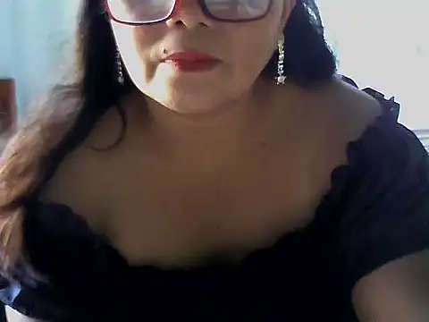 Snapshot of Flowerblossom123 chatting on April 2026 04:26:02 AM Flowerblossom123 online show from April 2026 04:26:02 AM