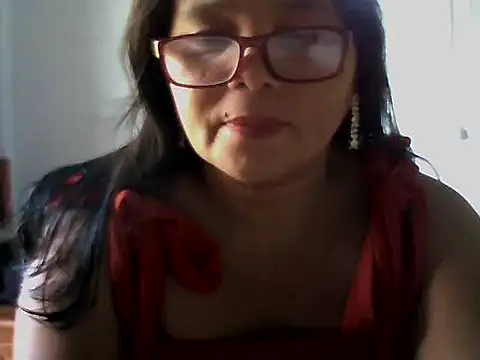 Snapshot of Flowerblossom123 chatting on April 2026 05:18:02 AM Flowerblossom123 online show from April 2026 05:18:02 AM