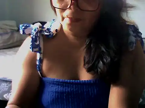 Snapshot of Flowerblossom123 chatting on April 2026 07:09:01 AM Flowerblossom123 online show from April 2026 07:09:01 AM