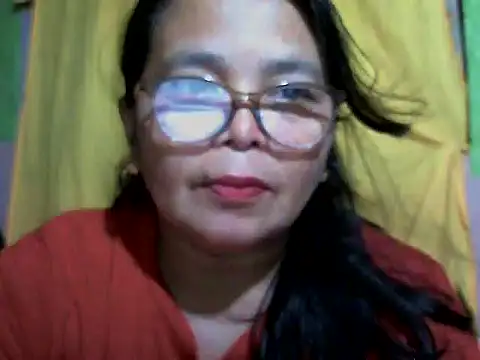 Snapshot of Flowerblossom123 chatting on June 2026 02:33:01 PM Flowerblossom123 online show from June 2026 02:33:01 PM