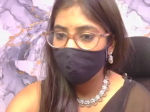 Snapshot of Aayesha-queen chatting on June 2026 06:52:02 AM Aayesha-queen online show from June 2026 06:52:02 AM