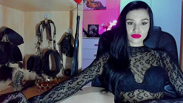 KristiTopxx online show from February 2026 07:50:02 PM