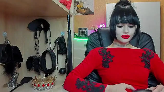 KristiTopxx online show from April 2026 08:31:02 PM