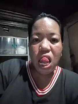 Snapshot of sweet_lhyn chatting on May 2026 11:15:01 AM sweet lhyn online show from May 2026 11:15:01 AM