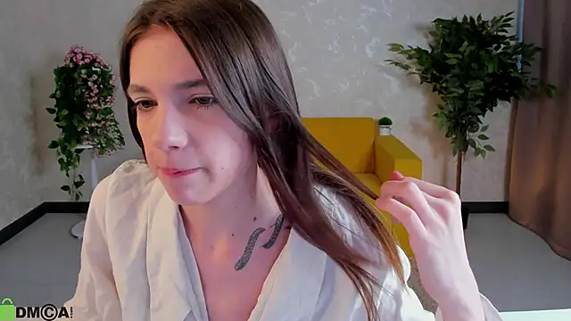 Snapshot of Ella_Fex chatting on March 2026 01:29:02 PM Ella Fex online show from March 2026 01:29:02 PM