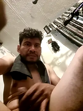 Snapshot of boyp3netrat0r chatting on March 2026 06:17:02 AM boyp3netrat0r online show from March 2026 06:17:02 AM