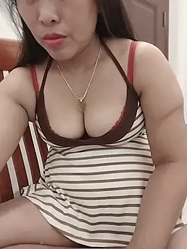 Snapshot of 01_ANNA_01 chatting on July 2026 05:00:01 AM 01 ANNA 01 online show from July 2026 05:00:01 AM