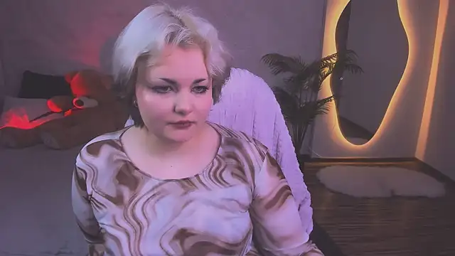 HwasaMoore online show from March 2026 08:37:01 PM