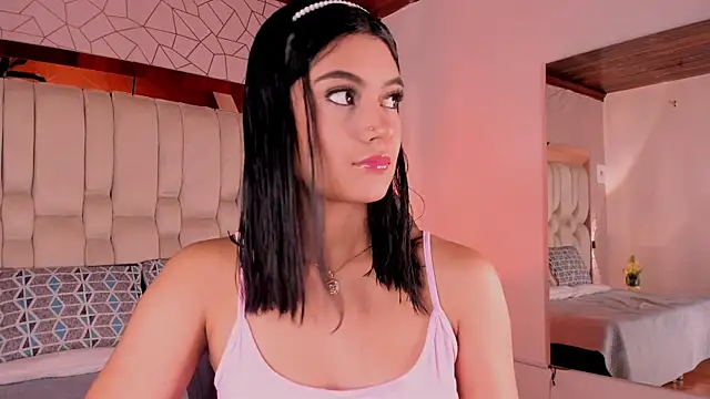 KatherineRuiz  online show from April 2026 12:09:02 PM