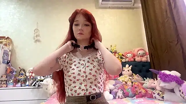 AlisaHoshiCos online show from April 2026 08:01:01 AM