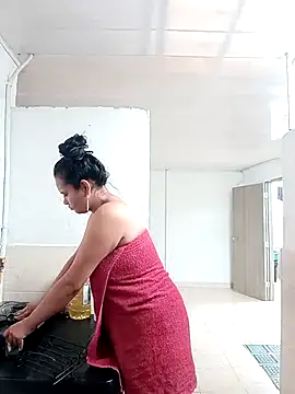 Emily Rouse23 online show from March 2026 09:25:01 PM