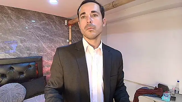 Adams Sanz online show from May 2026 07:10:02 PM