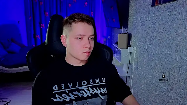 Snapshot of Karl_Night_ chatting on March 2026 05:17:01 PM Karl Night online show from March 2026 05:17:01 PM