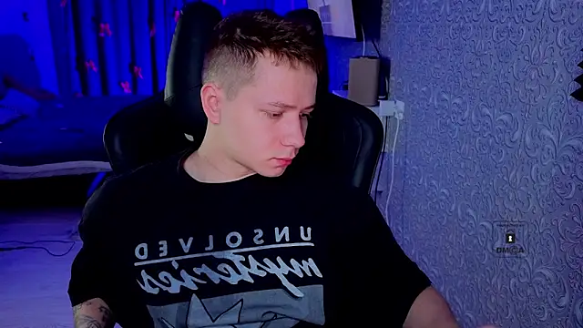 Snapshot of Karl_Night_ chatting on March 2026 05:19:02 PM Karl Night online show from March 2026 05:19:02 PM