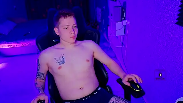 Snapshot of Karl_Night_ chatting on March 2026 05:50:02 PM Karl Night online show from March 2026 05:50:02 PM