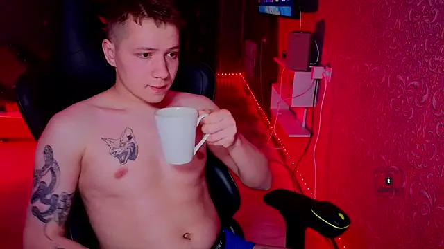 Snapshot of Karl_Night_ chatting on April 2026 09:45:02 PM Karl Night online show from April 2026 09:45:02 PM