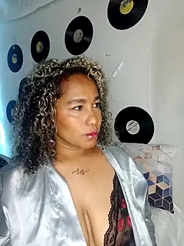 medusafox  online show from March 2026 04:29:01 AM