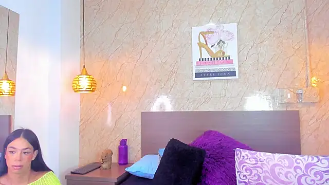 Miia03 online show from April 2026 12:58:02 PM