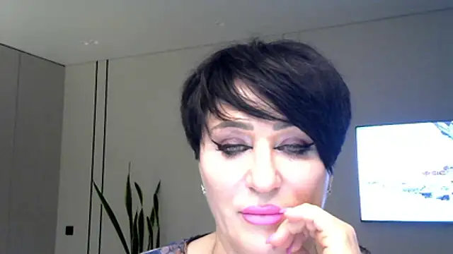 Kleotempt online show from March 2026 07:28:01 PM