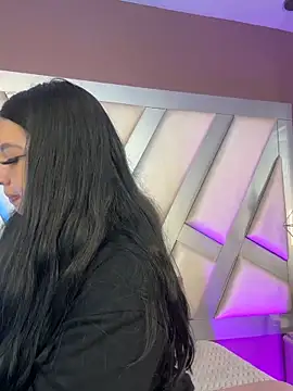 Ashleeyprincess01 online show from April 2026 12:10:01 PM