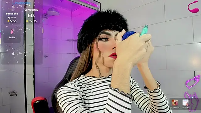 Gema Jones  online show from April 2026 07:37:01 PM