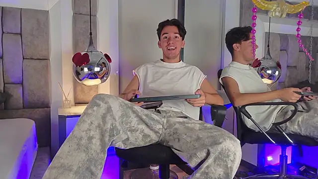 Austin Reedss online show from April 2026 01:19:01 PM