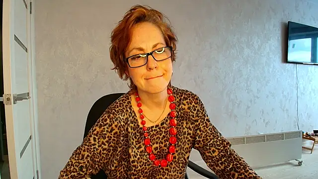 LioraWeiss online show from April 2026 11:49:01 AM