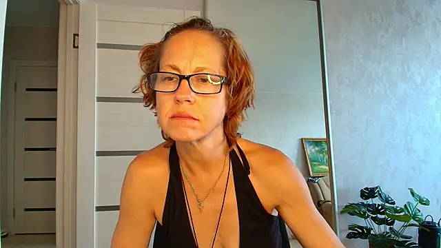 LioraWeiss online show from July 2026 07:02:02 AM